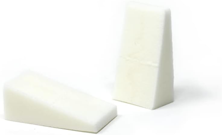 Amazon Basics Cosmetic Foam Wedges For Makeup, 32 Count