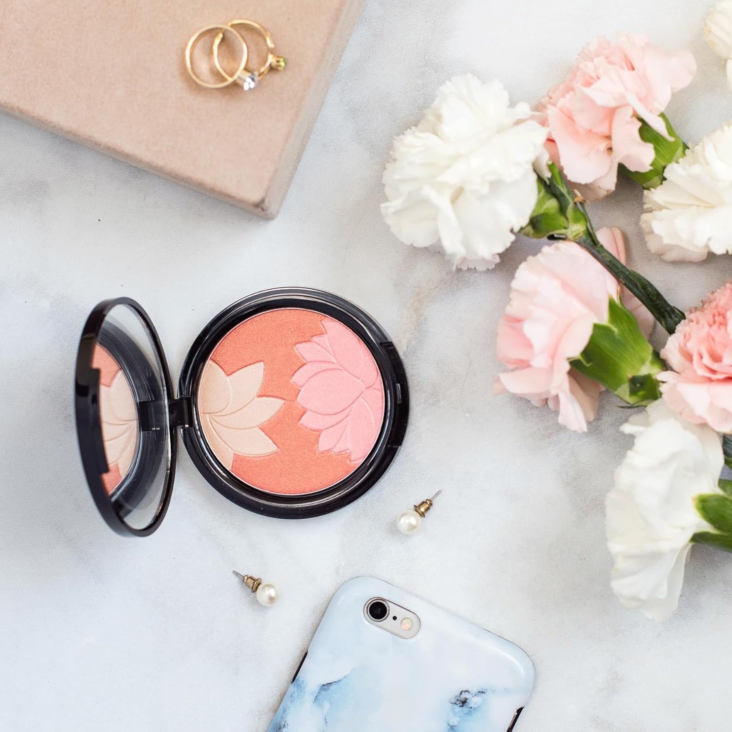 Manna Kadar Beauty - Blossom Floral Compact, Multi-functional Blush & Highlighter, 3 Shades of Pink, Coral, & Champagne for a Perfect Blend, Natural & Radiant, Use on Décolletage, Highly Pigmented