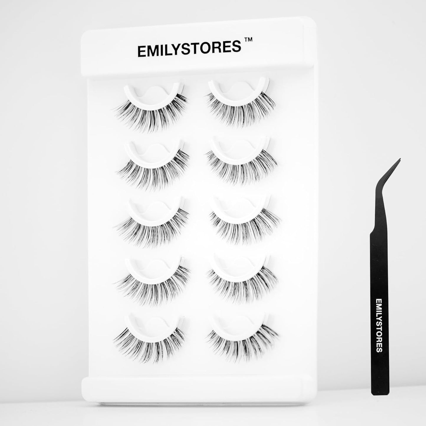 False Eyelashes, 5 Pairs Wispy Light Pre-Glued Self Adhesive Lashes with Applicator (Wispy)