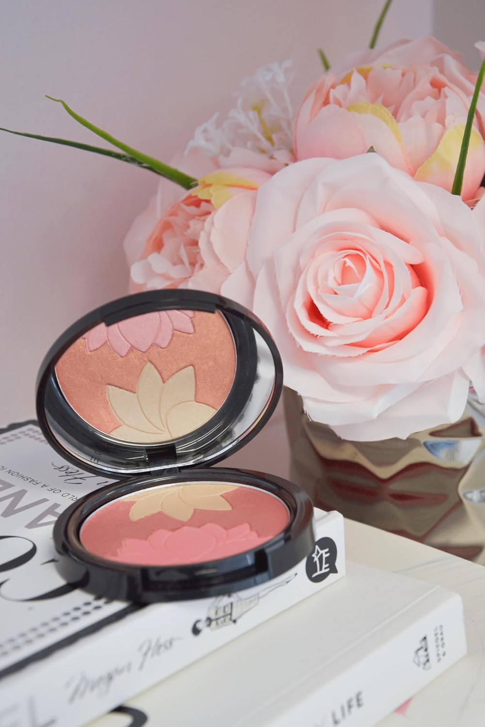 Manna Kadar Beauty - Blossom Floral Compact, Multi-functional Blush & Highlighter, 3 Shades of Pink, Coral, & Champagne for a Perfect Blend, Natural & Radiant, Use on Décolletage, Highly Pigmented